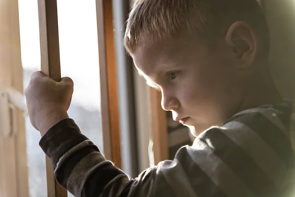 Problème bouleversant concept enfant pour l'intimidation, stress dépression — Photo