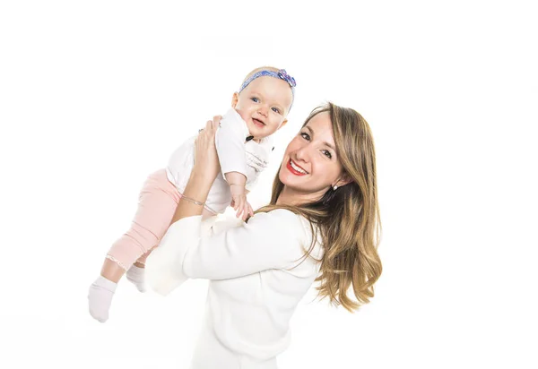 Immagine di madre felice con adorabile bambino isolato su bianco — Foto Stock