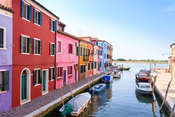 Colored Houses View Burano Island Venice Traditional Italian Landscape — Stock Photo, Image