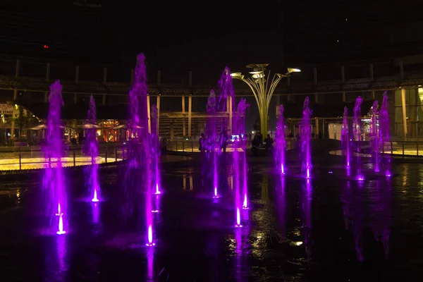 Milán Italia Octubre 2016 Vista Nocturna Del Distrito Financiero Fuentes — Foto de Stock