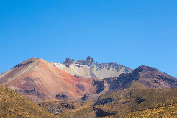 Volcán Tunupa Desde Mirador Chatahuana Salar Uyuni Bolivia Paisaje Boliviano — Foto de Stock
