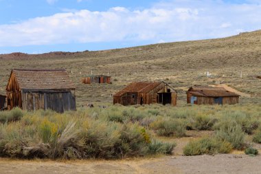 Kaliforniya, Bodie Ghost Town 'dan görüntü. Eski terk edilmiş maden