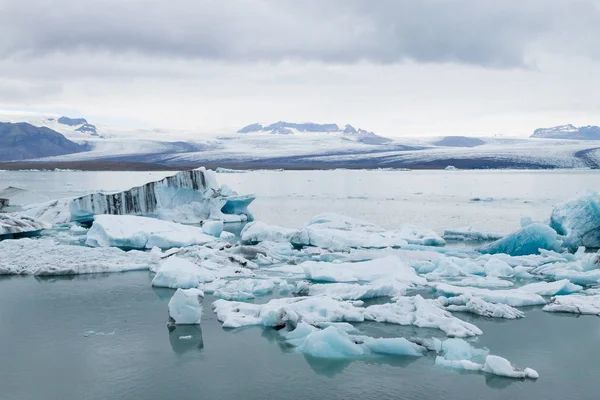 Йокулсарлонське Льодовикове Озеро Ісландія Айсберги Плавають Воді Ісландія — стокове фото