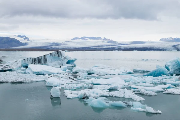 Jezioro Lodowcowe Jokulsarlon Islandia Góry Lodowe Pływające Wodzie Krajobraz Islandii Obrazek Stockowy