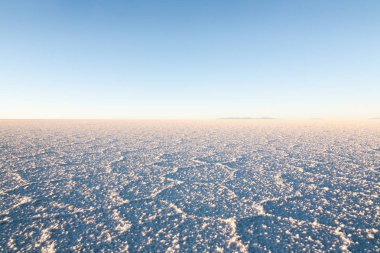 Salar de Uyuni, Bolivya. Dünyadaki en büyük tuz düzlüğü. Bolivya manzarası