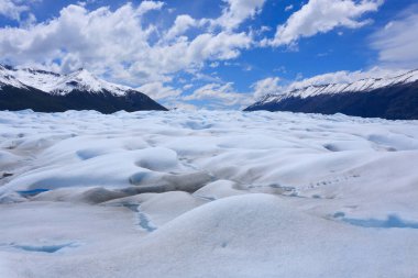 Perito Moreno buzulu Patagonya, Arjantin 'de yürüyoruz. Patagonya manzarası