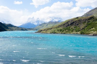 Torres del Paine Millî Parkı peyzaj, Şili