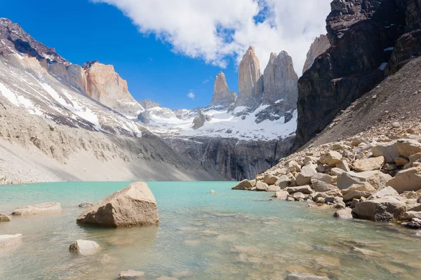 Torres del paine view, base las torres viewpoint, chili — Stockfoto