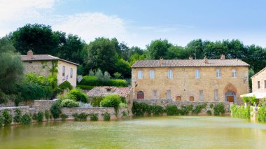 Bagno Vignoni ana kare görünümü, Toskana, İtalya