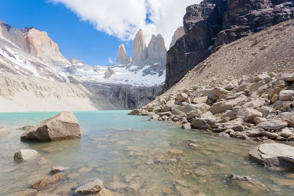 Vista de Torres del Paine, Mirador Base Las Torres, Chile — Foto de Stock