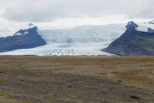 Vatnajokull gleccser oldalnézet, Dél-Izland tájképe. — Stock Fotó