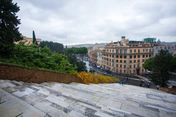 Roma vista escadaria, paisagem Roma, Itália — Fotografia de Stock
