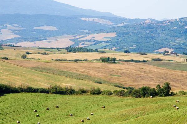 Tuscany hills panorama yaz görünümü, İtalyan peyzaj