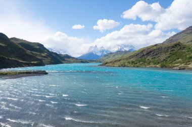 Torres del Paine Millî Parkı peyzaj, Şili