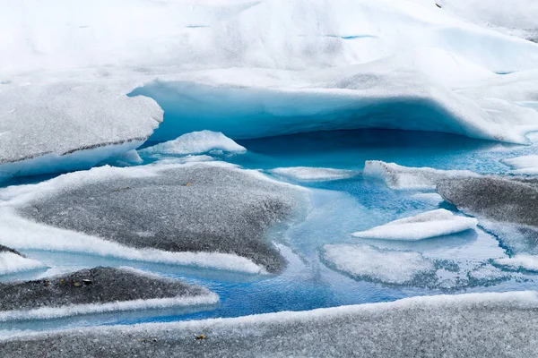 Perito Moreno gletsjer ijs formaties detail weergeven — Stockfoto