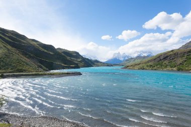 Torres del Paine Millî Parkı peyzaj, Şili