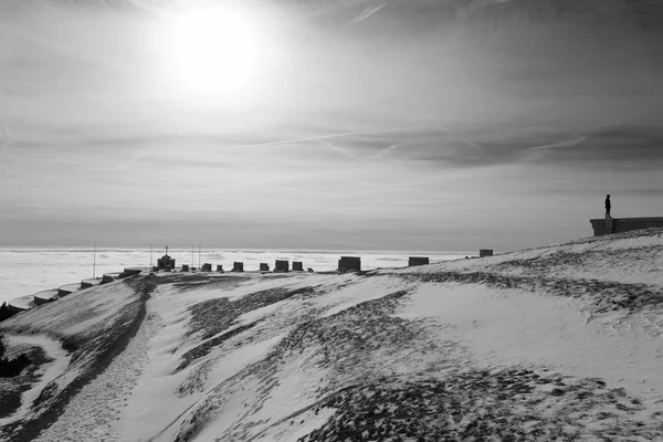 モンテ ・ グラッパ戦争記念冬景色、イタリア — ストック写真