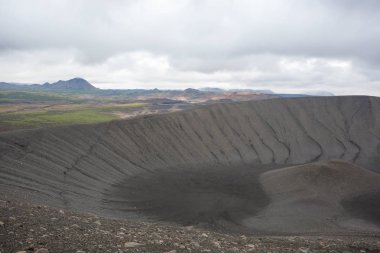 Hverfell caldera volkan üstten görünüm, İzlanda Simgesel Yapı