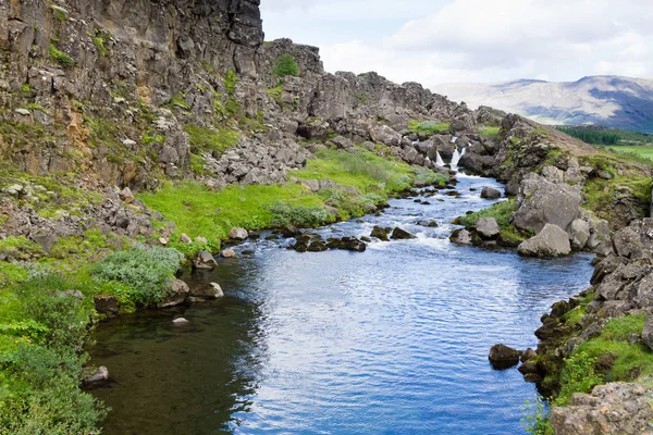 Thingvellir helyén, híres Izlandi mérföldkő. Aranykör — Stock Fotó