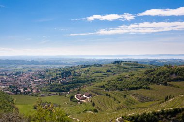 Valpolicella tepeler manzara, İtalyan bağcılık alanı, İtalya