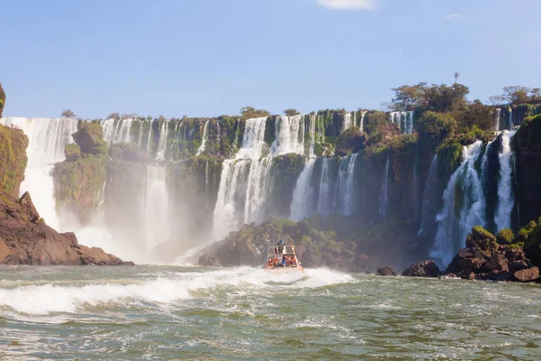 イグアスの滝、アルゼンチンのビュー — ストック写真