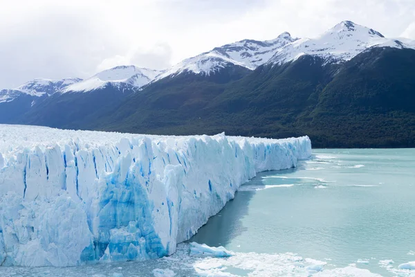Pohled na Ledovec Perito Moreno, patagonská krajina, Argentina — Stock fotografie