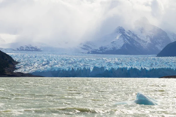 Vista ghiacciaio Perito Moreno, Panorama della Patagonia, Argentina Foto Stock