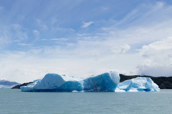 Icebergs Flutuando Lago Argentino Paisagem Patagônia Argentina Lago Argentino — Fotografia de Stock