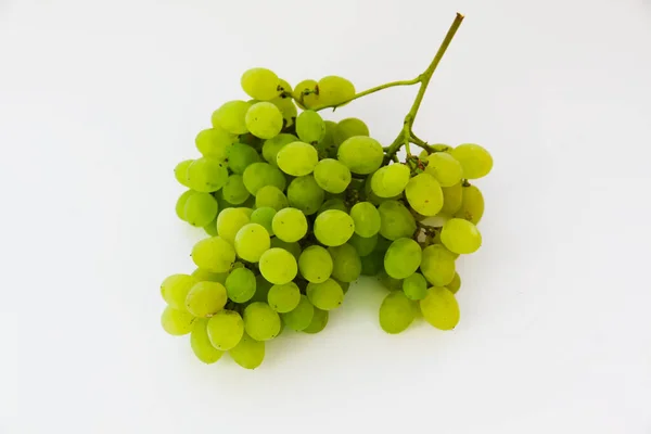 Uvas Verdes Aisladas Sobre Fondo Blanco — Foto de Stock