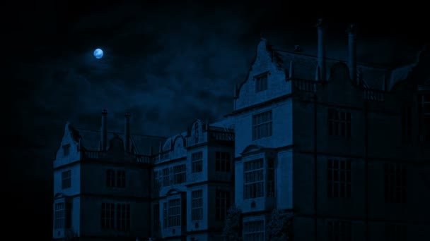 Domaine sur la nuit venteuse 