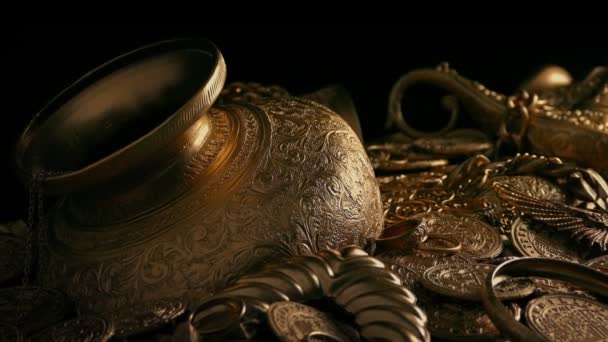 Pile de trésor d'or passant 