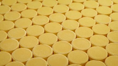 Vitamin hapları fabrikasında ele geçen