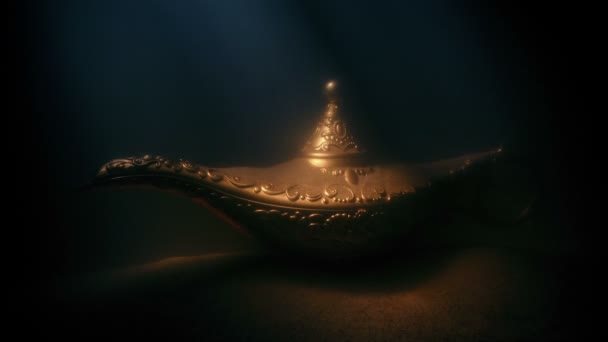 Antike Goldlampe Tief Unter Wasser — Stockvideo