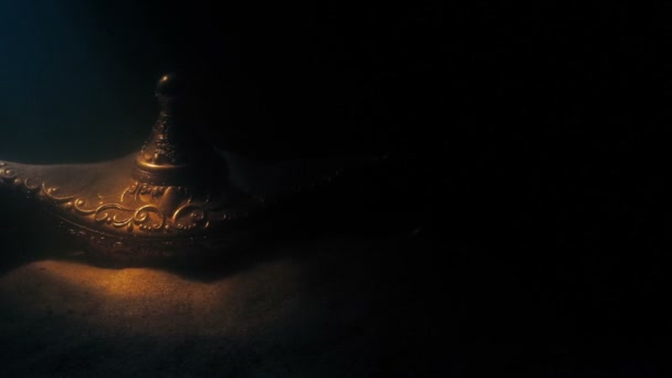 Проходячи Чарівну Лампу Глибоко Під Водою — стокове відео