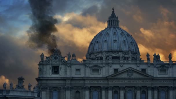 Humo Señal Vaticana Voto Sobre Papa — Vídeos de Stock