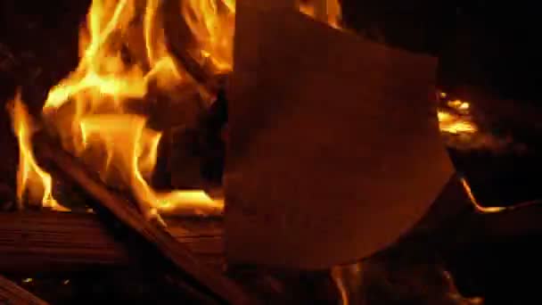 Papierowego Dokumentu Umieścić Ogień Ogólnej Treści — Wideo stockowe