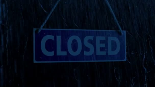 Дощ Хіти Зберігати Вікно Закритим Знаком Вночі — стокове відео