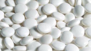 Beyaz dönen tatlı şekerler