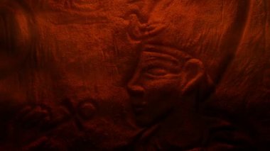 Mısır Kaya Oyma Man In Firelight