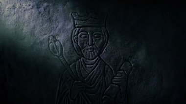 Kale Duvarında Ortaçağ Kral Taş Oyma