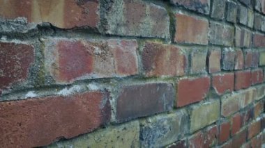 Tuğla Bina Dışında Taşıma