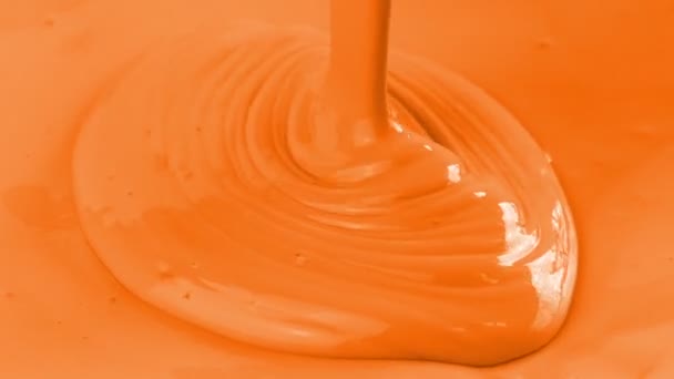 Orange Paint Öntött Closeup — Stock videók