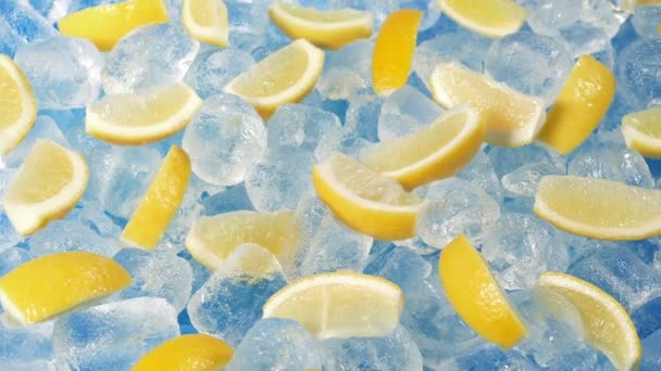 Ice Lemon Slices Moving Shot — Stock Video