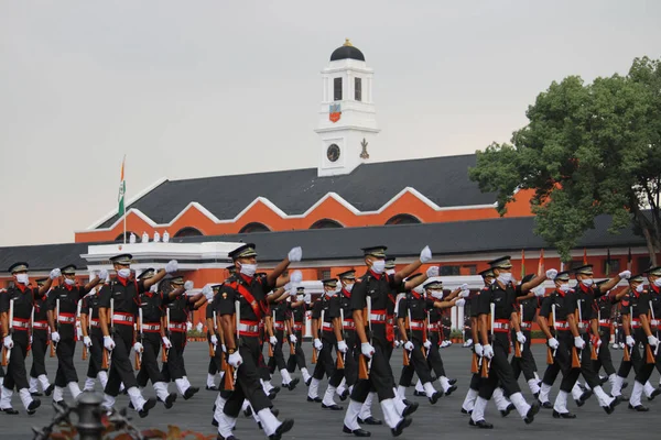 Dehradun Uttarakhand India Agosto 2020 Distanciamiento Social Desfile Desmayos Ima —  Fotos de Stock