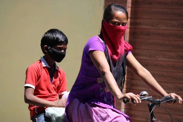 Dehradun Uttarakhand India Sierpnia 2020 Dzieci Bawiące Się Ciągu Dnia — Zdjęcie stockowe