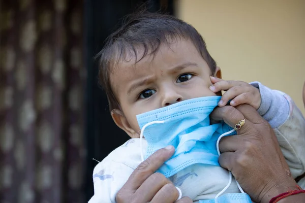 Dehradun Uttarakhand India Wrzesień 2020 Słodkie Dziecko Masce Twarz — Zdjęcie stockowe
