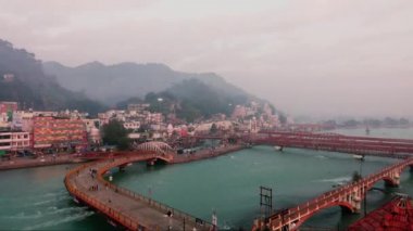 Haridwar Har Ki Pauri Ghat, Haridwar, Hindistan 'da Seyyahlar ve Kutsal Ganga Nehri