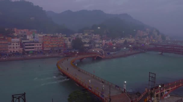 Haridwar Uttarakhand Hindistan Köprüyü Ganj Nehrini Har Pauri Hacıları Vurdu — Stok video