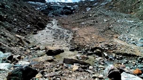 Gomukh Gaumukh Uttarakhand Índiagomukh Término Focinho Glaciar Gangotri Fonte Rio — Vídeo de Stock