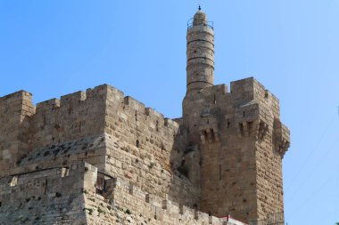 David 'in Kulesi Kudüs' ün duvarlarının üzerinde yükseliyor. İsrail 'in.